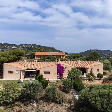 Savina By Interhome בית נופש